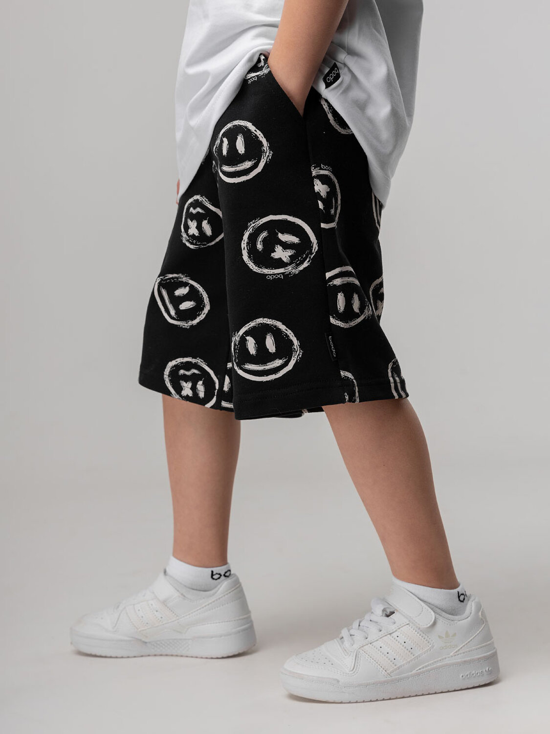 Bodo Шорты 576001 8-74МU черный (белый)