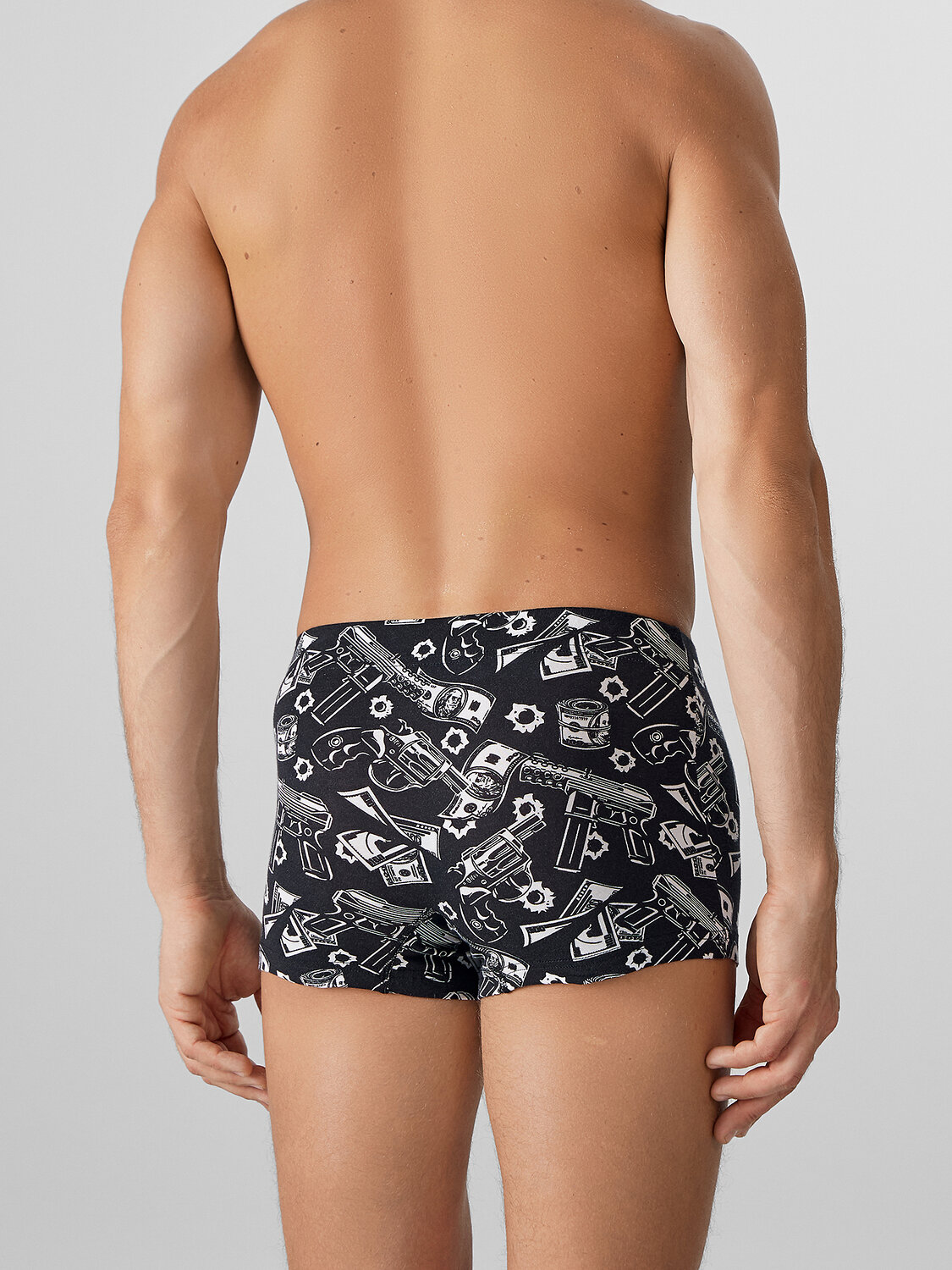 MARK FORMELLE Трусы 576039 411230 пистолеты и деньги на черном