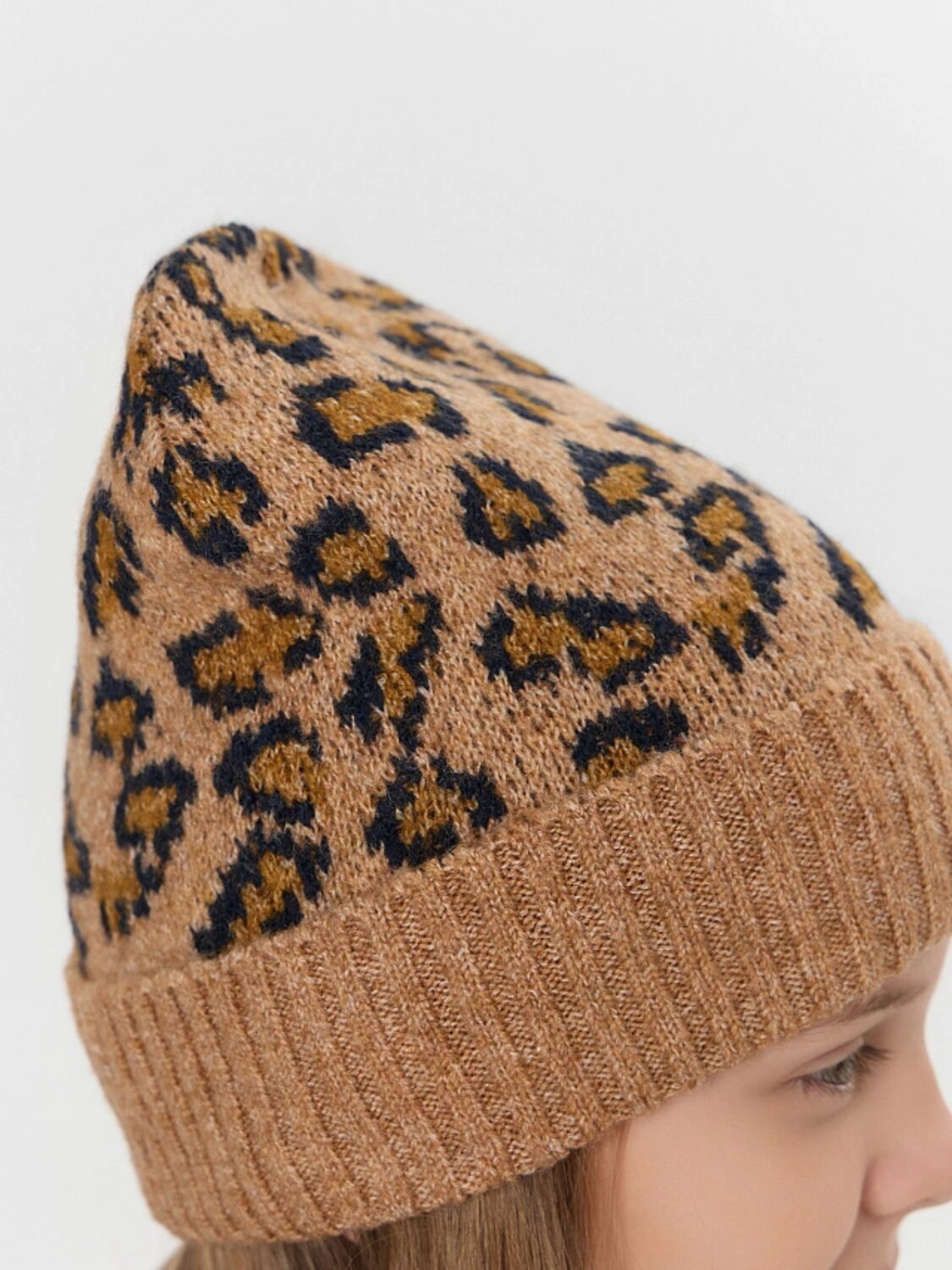 MARK FORMELLE Шапка 576056 MF24017 леопард