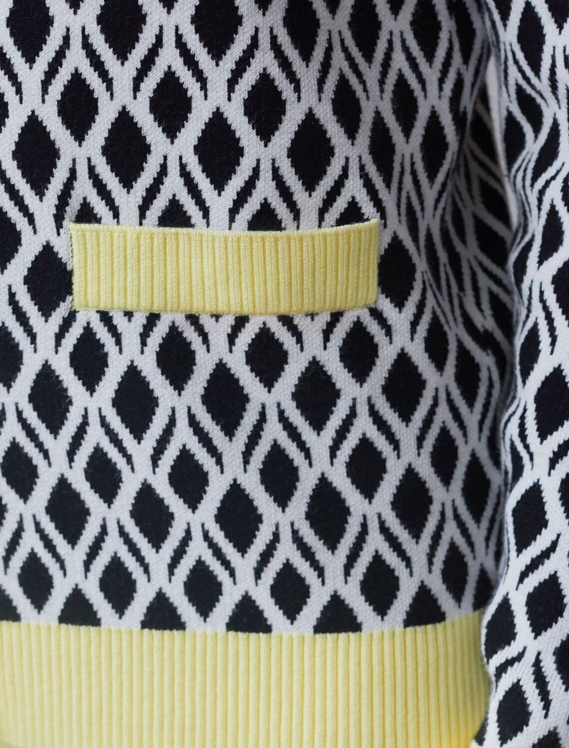 VILATTE Кардиган 576093 D31.152 белый-черный