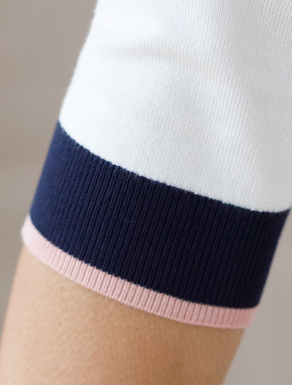 VILATTE Джемпер 576101 D39.387 белый