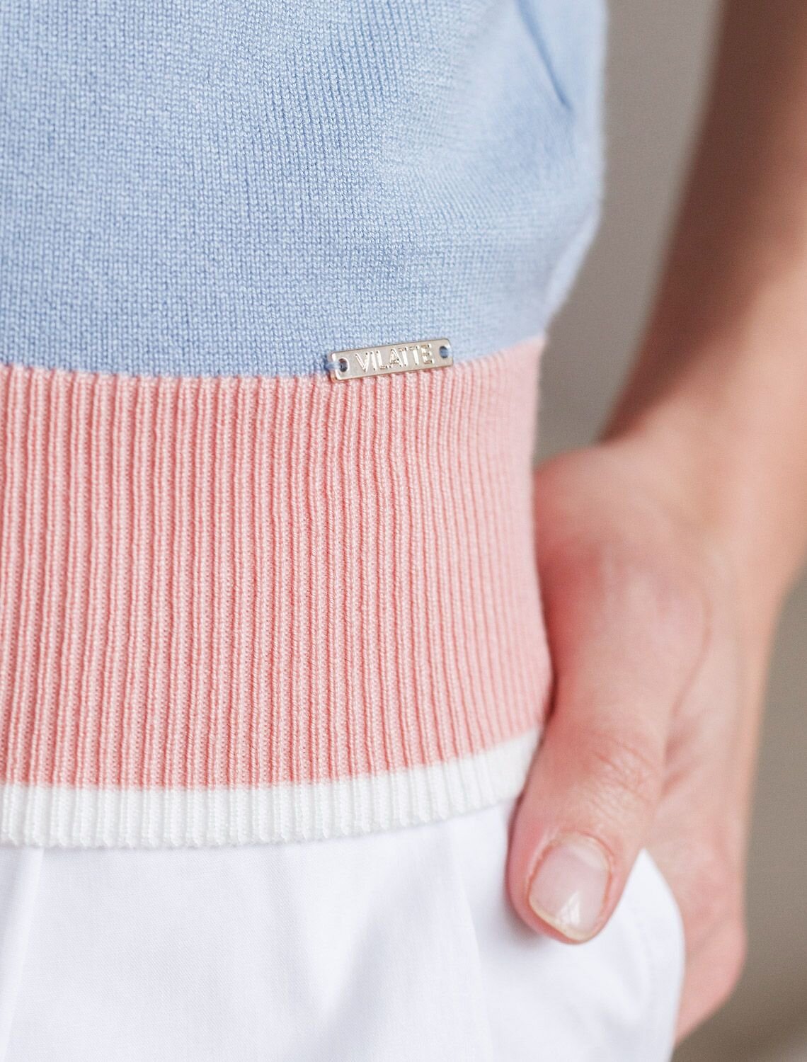 VILATTE Джемпер 576104 D39.387 светло-голубой