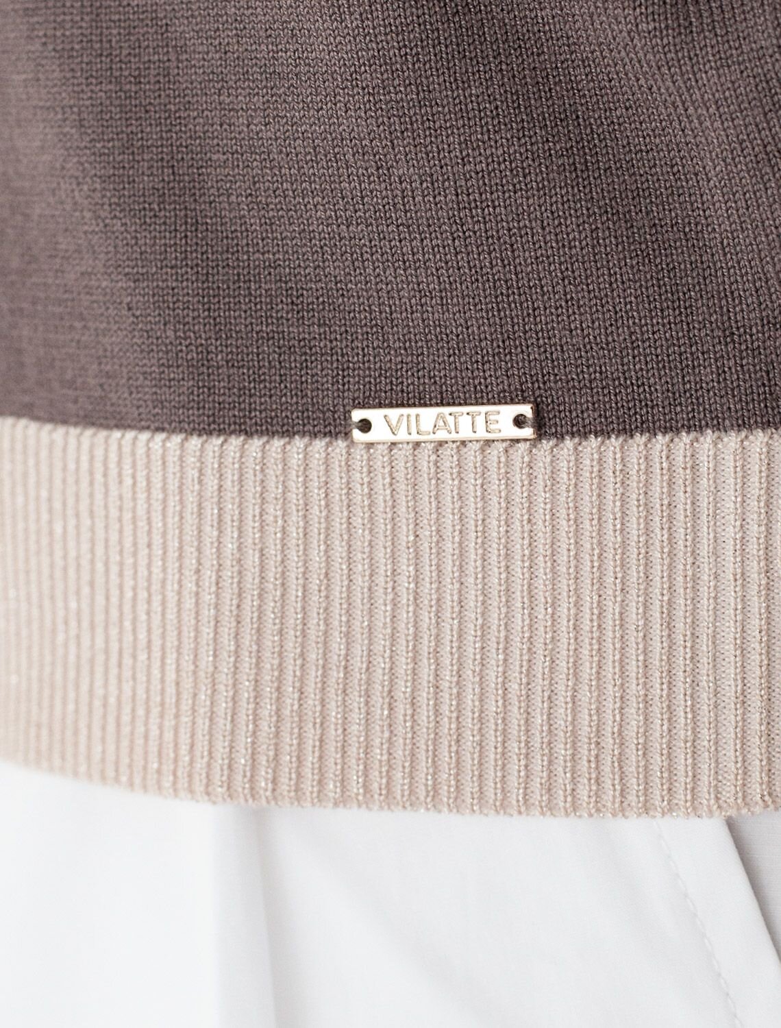 VILATTE Джемпер 576109 D39.388 кофейный