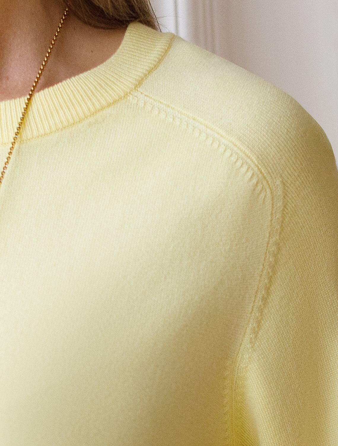 VILATTE Джемпер 576124 D39.403 лимонный