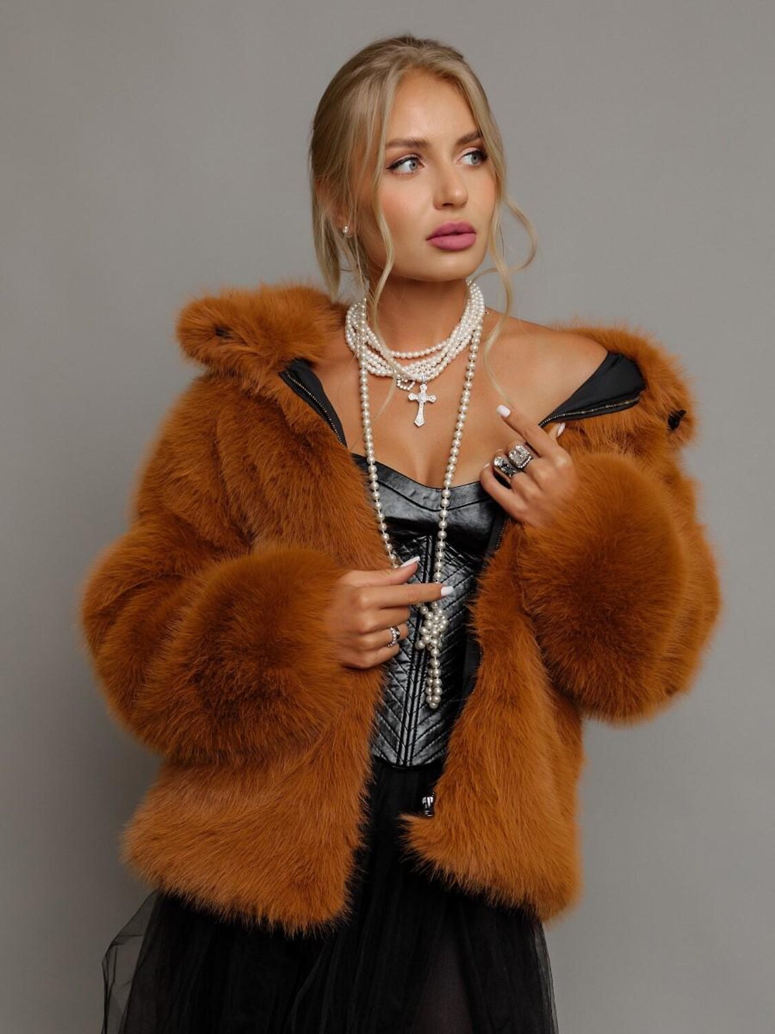 BATIK Шуба 576419 810-24о-4 Темная охра