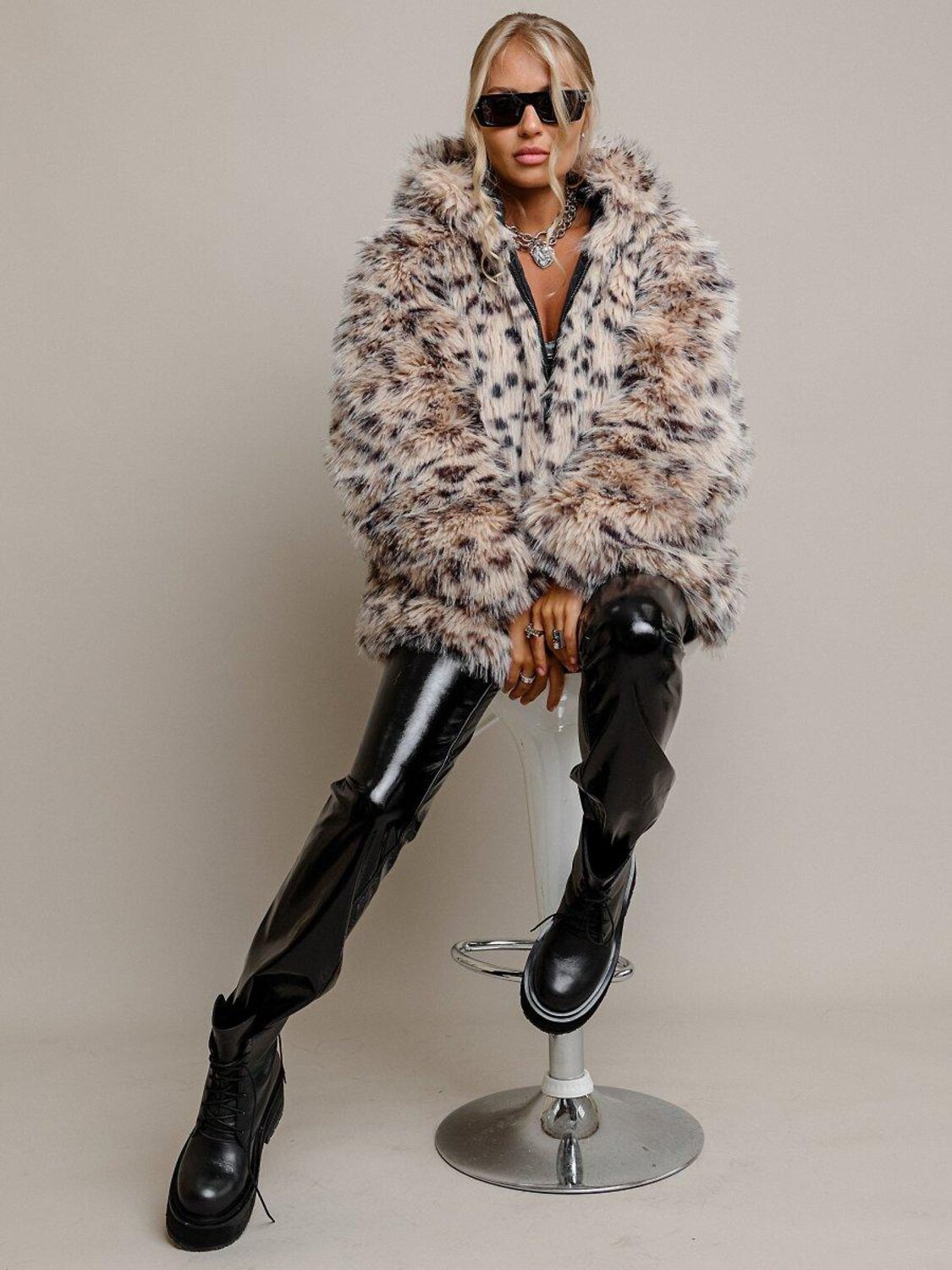 BATIK Шуба 576422 283-25о-1 Барс