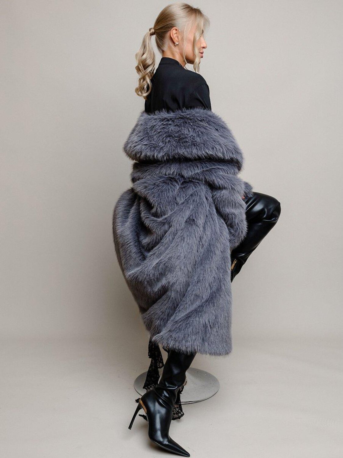 BATIK Шуба 576424 819-24о-3 Графит