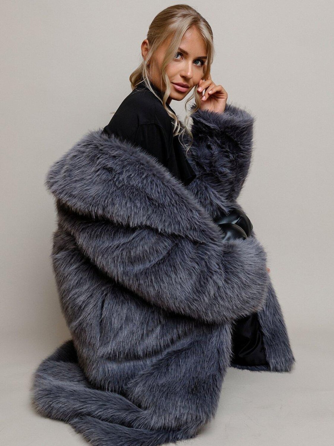 BATIK Шуба 576424 819-24о-3 Графит