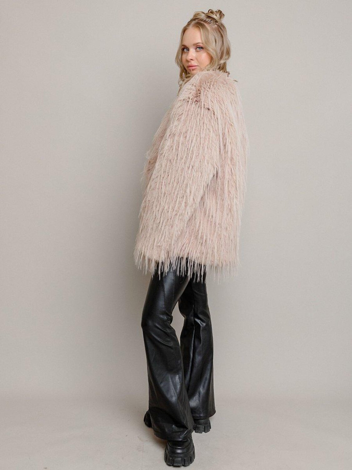 BATIK Шуба 576428 813-24о-3 Капучино