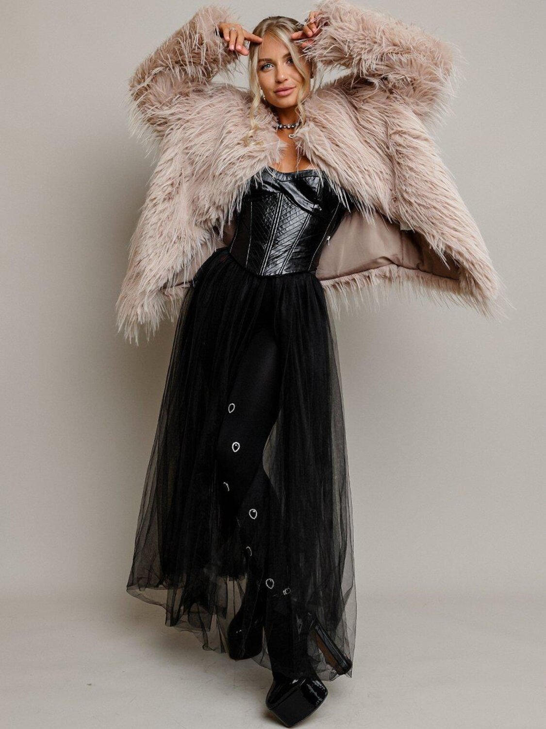 BATIK Шуба 576428 813-24о-3 Капучино