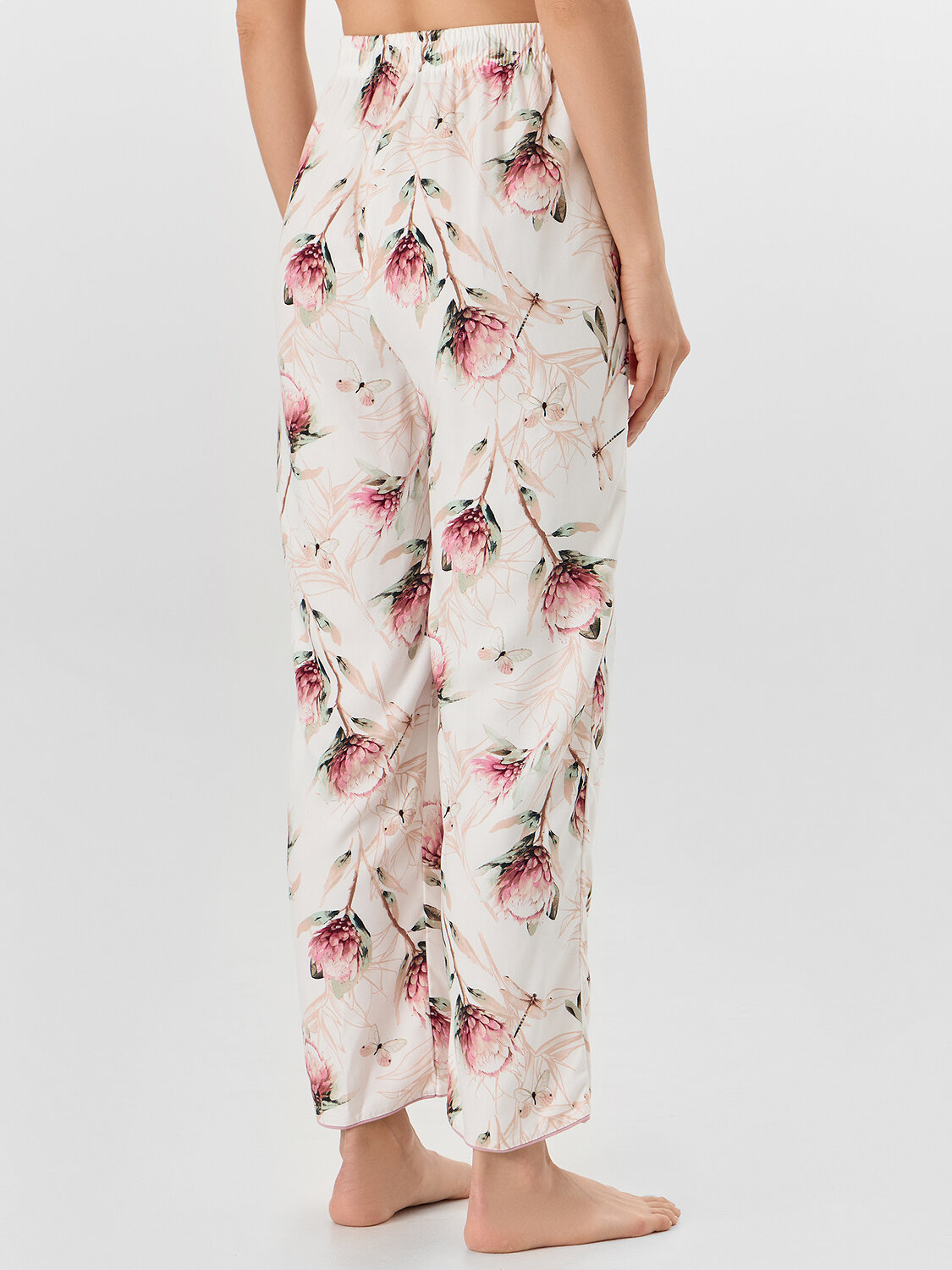 MARK FORMELLE Комплект 576448 592545 пыльный розовый +протеи на св.молочном