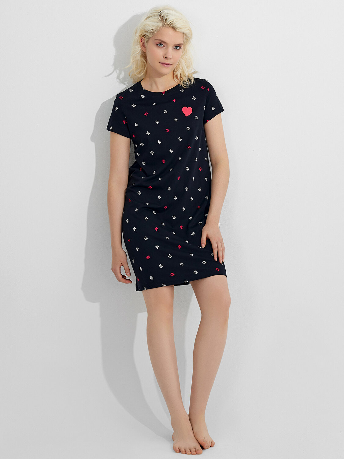 MARK FORMELLE Сорочка 576453 572402 текст на черном