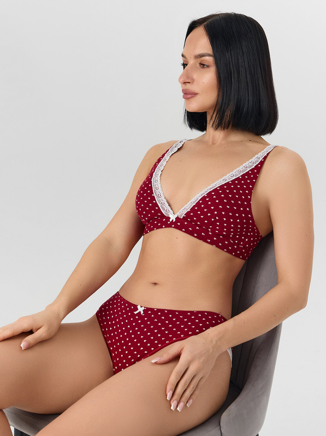 MARK FORMELLE Трусы 576456 412550 сердечки на т.красном