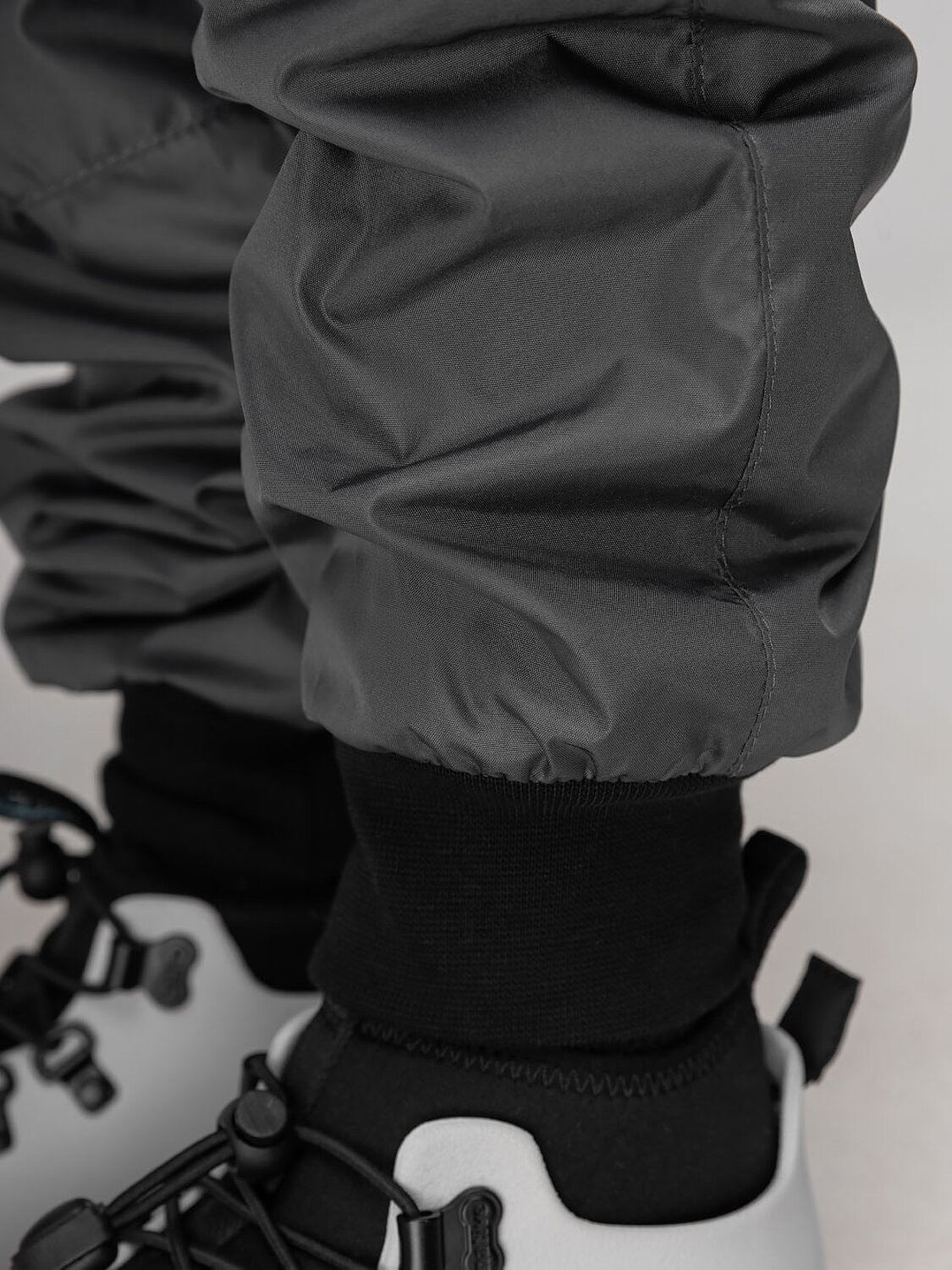 Bodo Брюки 576466 33-30МU темно-серый