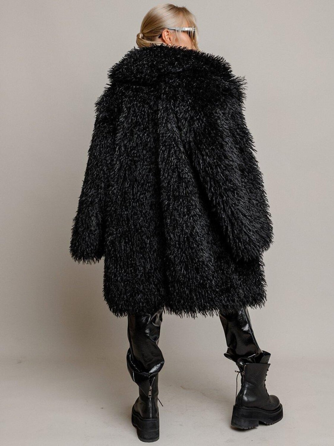 BATIK Шуба 576656 818-24о-2 Черный