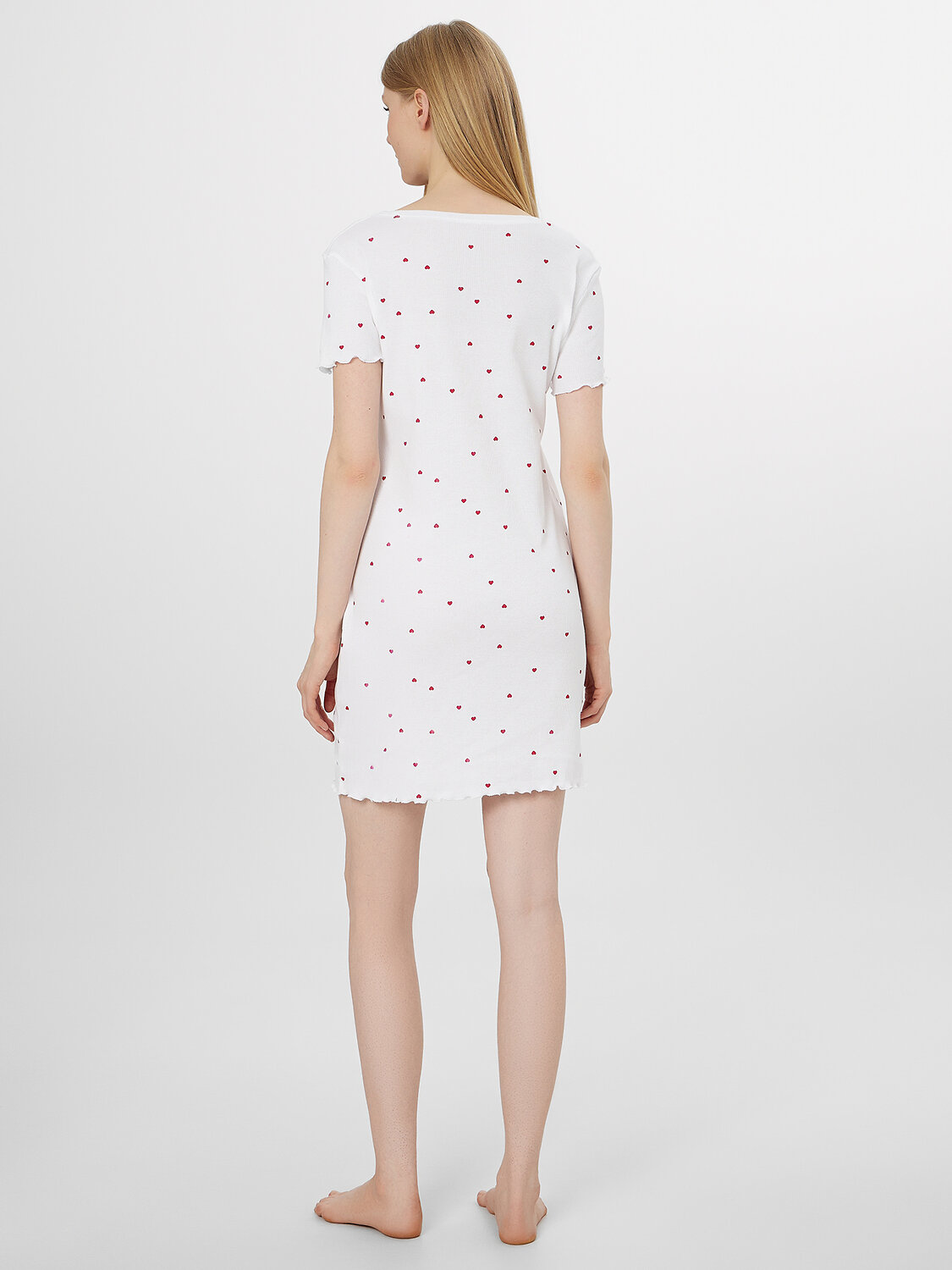 MARK FORMELLE Сорочка 576738 572405 алые сердца