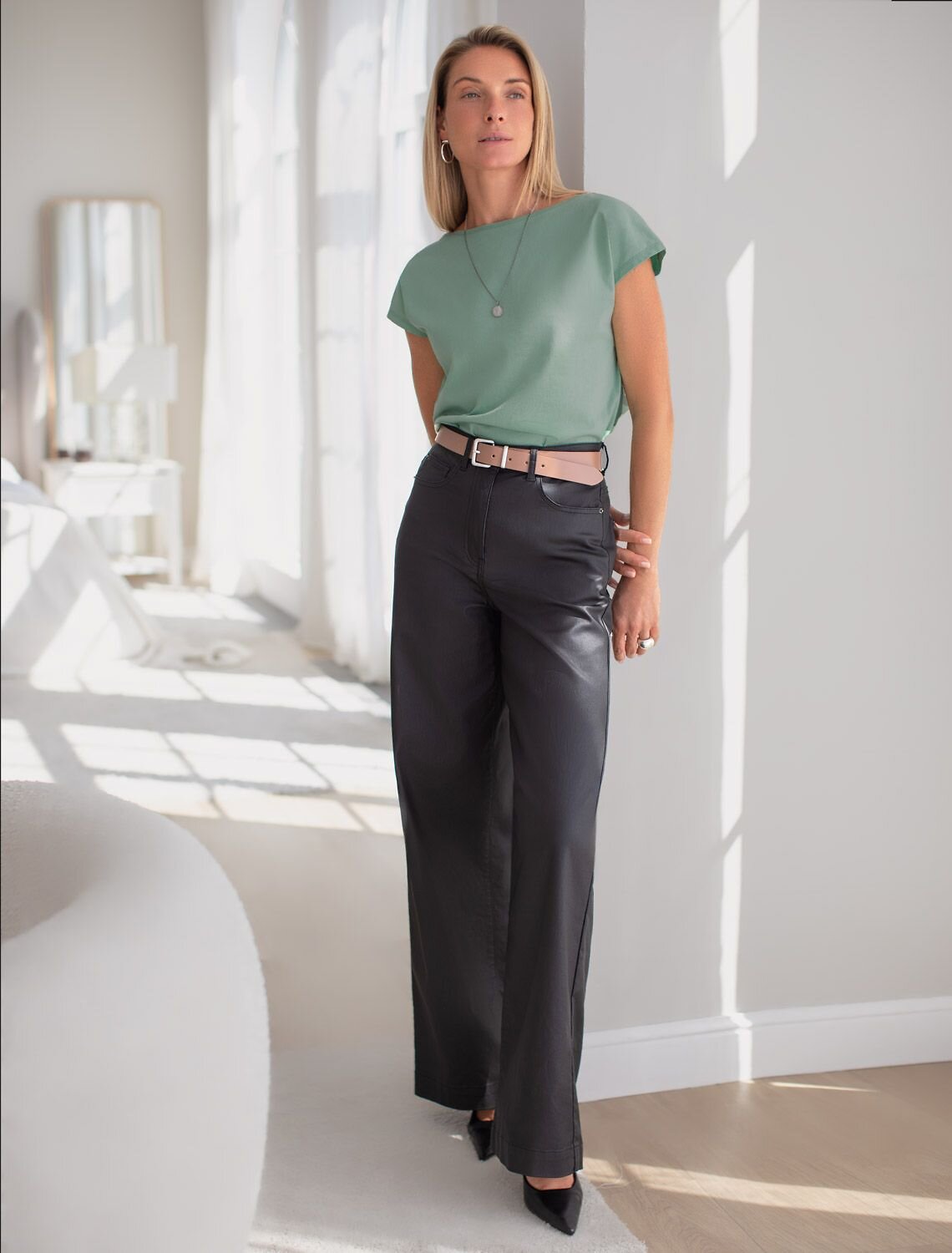 VILATTE Футболка 576895 D49.088 св.оливковый