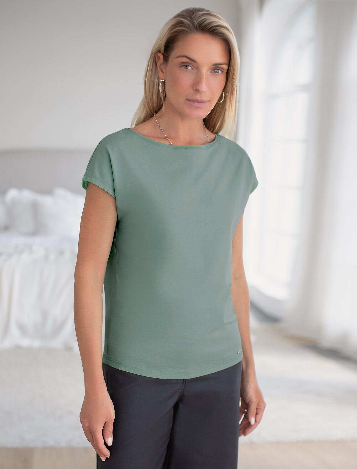 VILATTE Футболка 576895 D49.088 св.оливковый