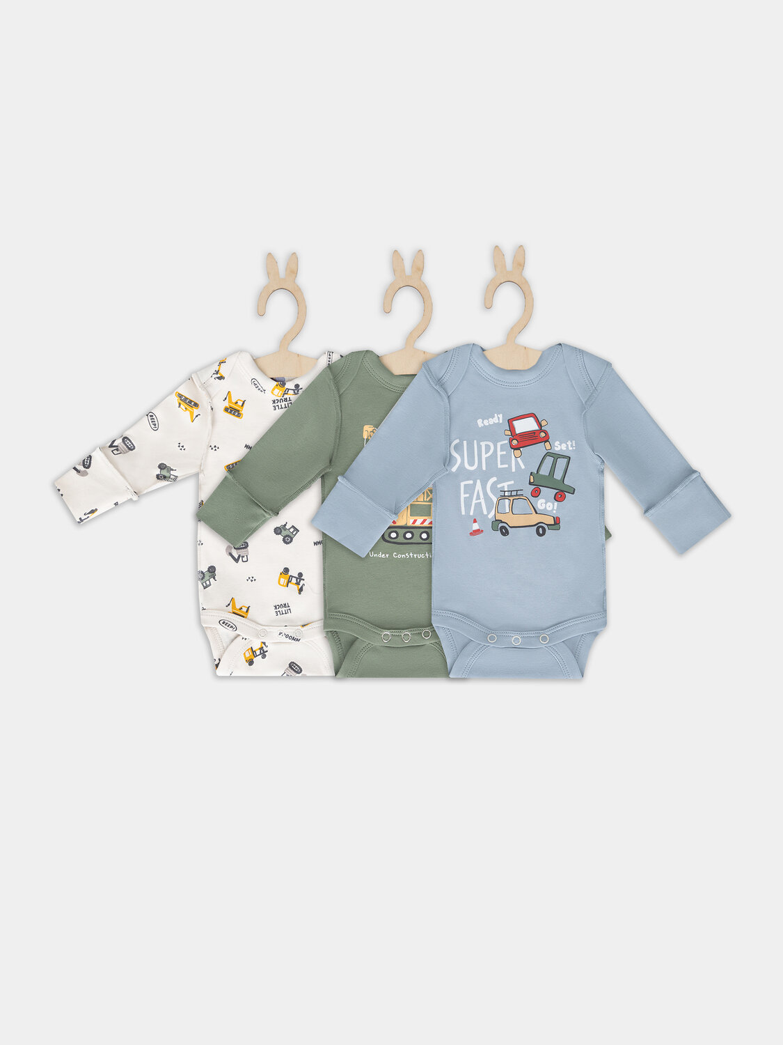 MARK FORMELLE Боди детское 576999 13016-1-3 морской +серо-голубой +тракторы на белом песке