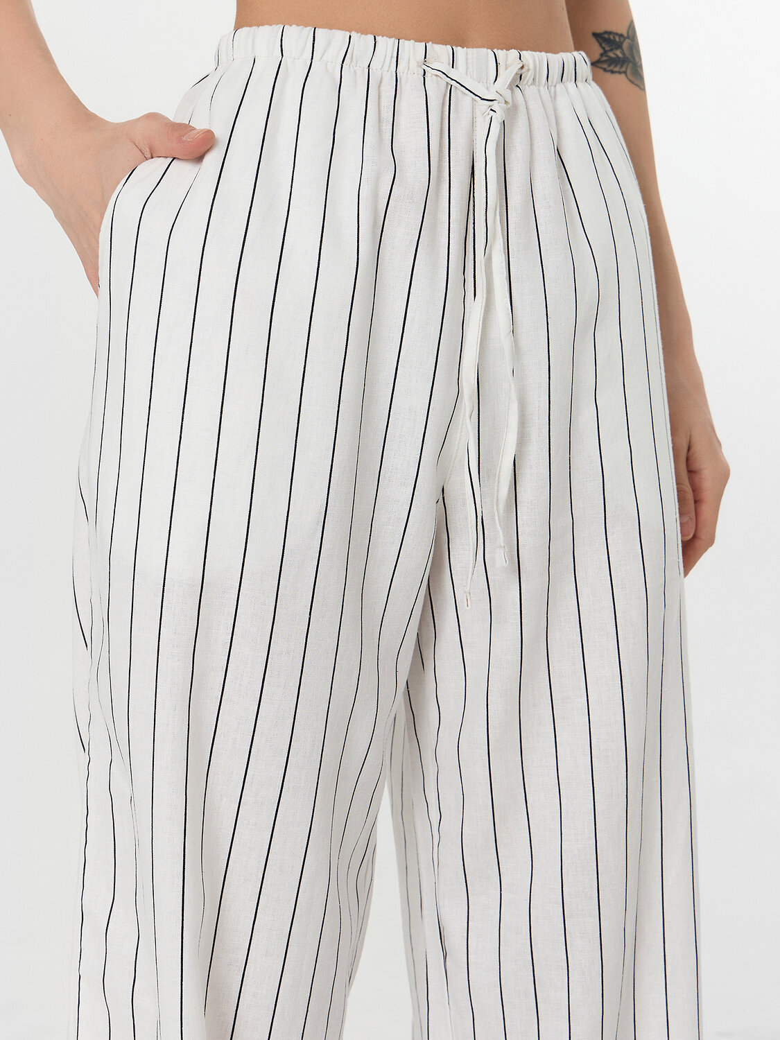 MARK FORMELLE Брюки 577016 532431 полоска на белом