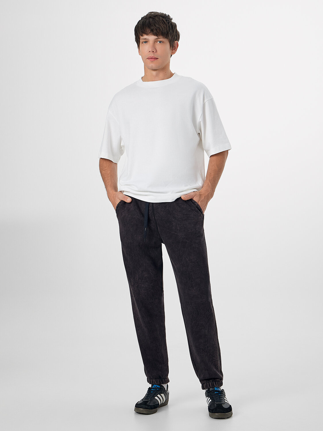 MARK FORMELLE Брюки 577035 181263 ACID WASH на черном