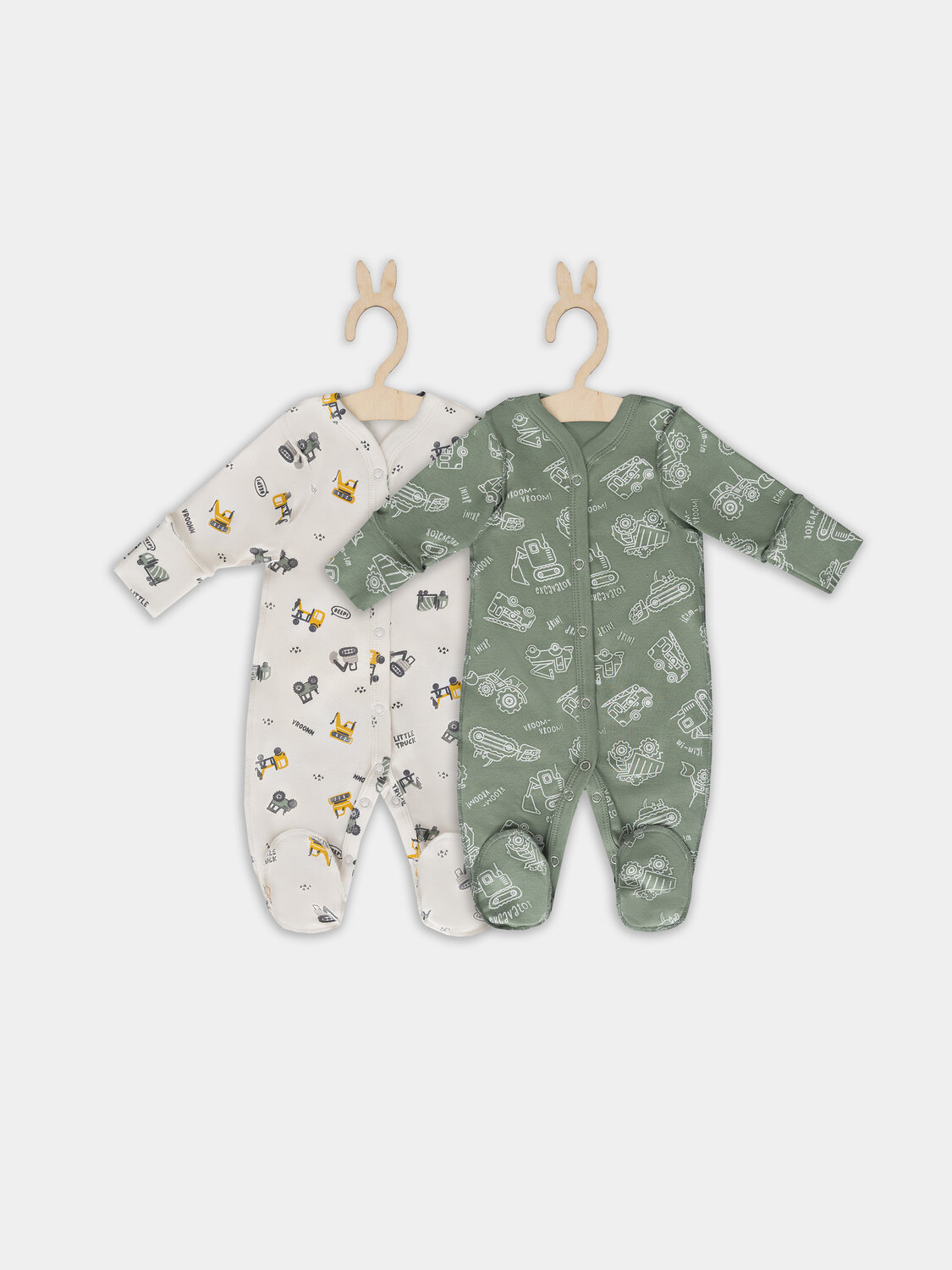 MARK FORMELLE Комбинезон 577044 14005-1-2 тракторы на белом песке +тракторы на морском