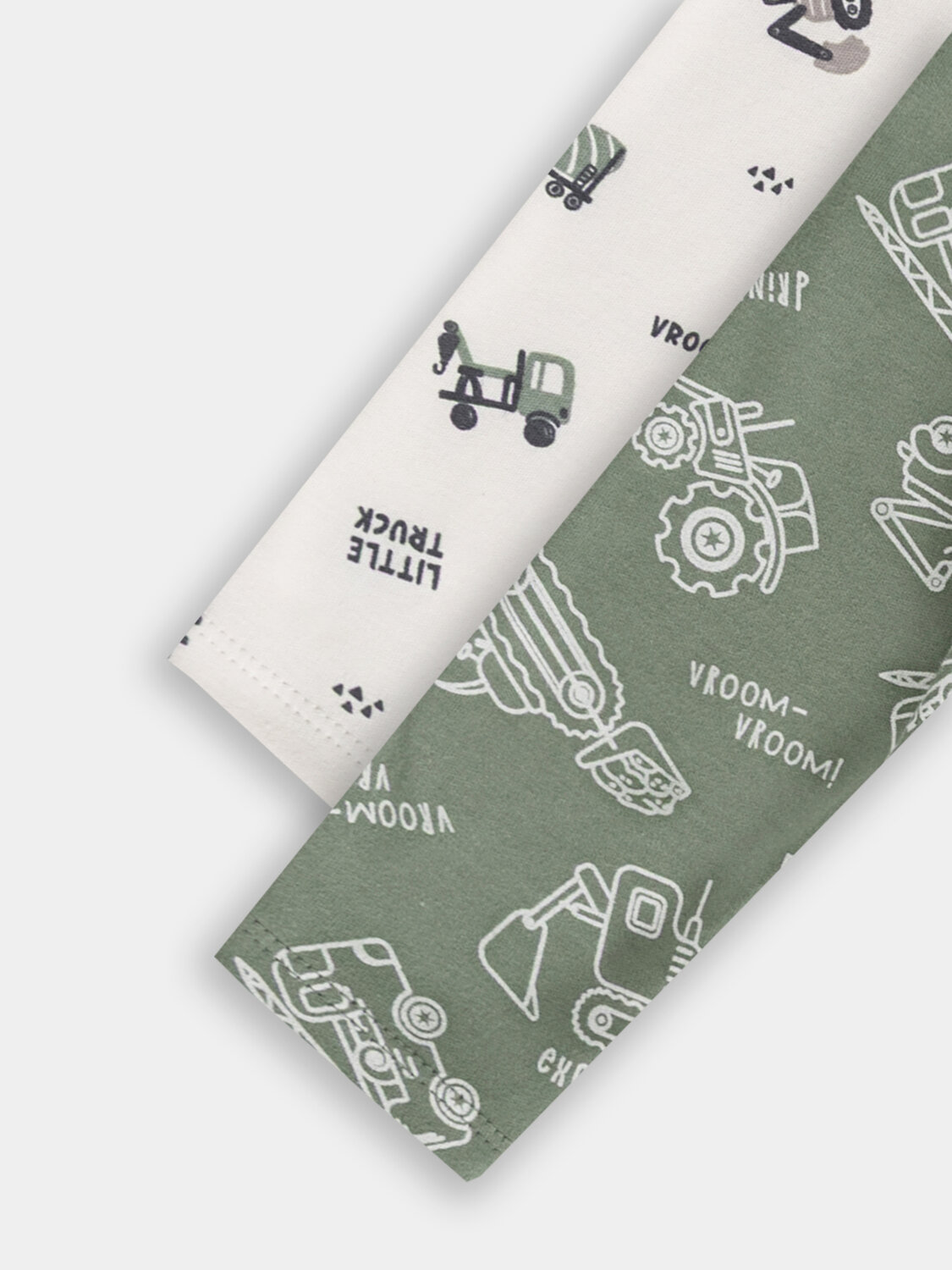 MARK FORMELLE Комбинезон 577045 14005-2 тракторы на белом песке +тракторы на морском