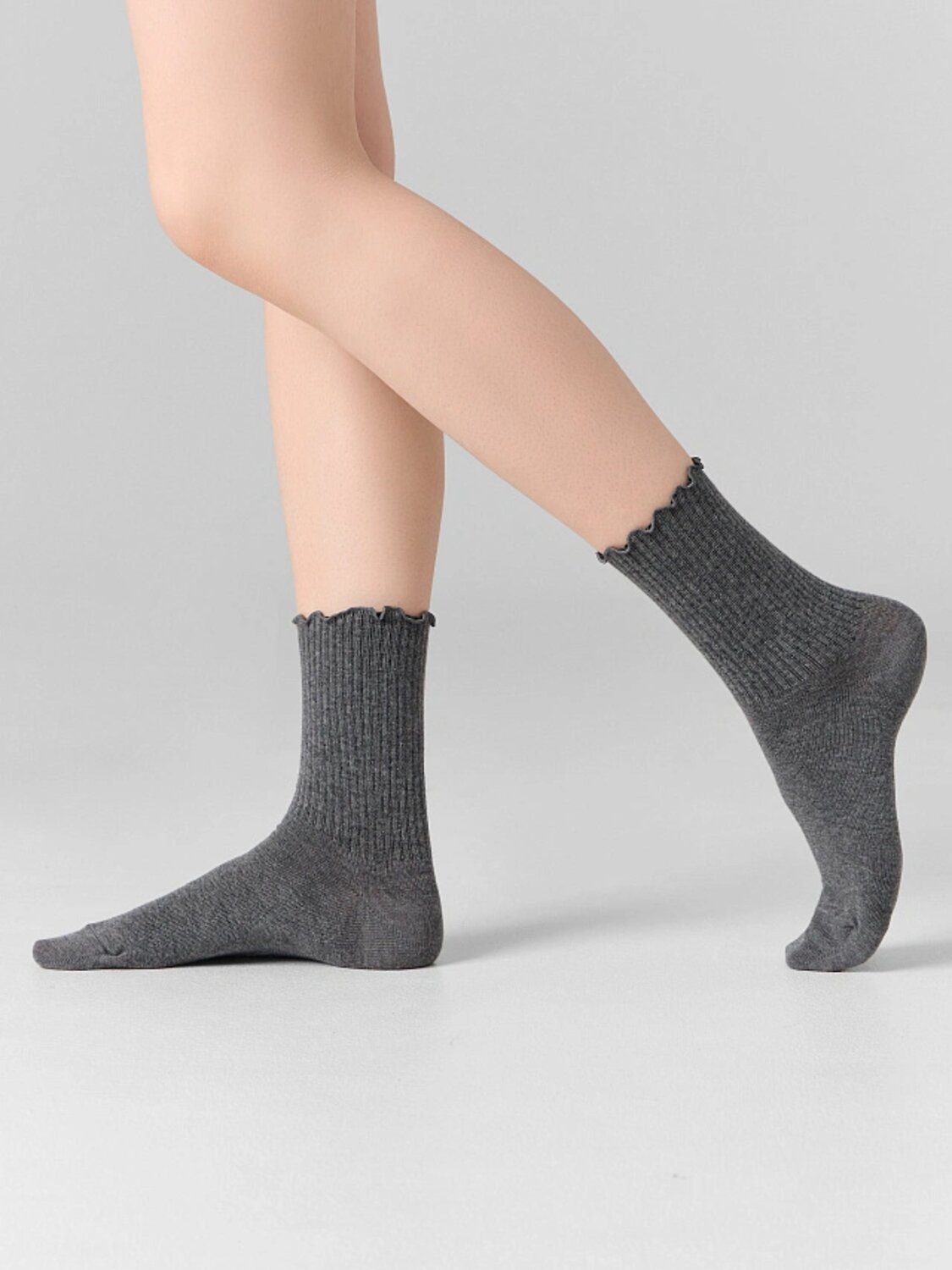 MARK FORMELLE Женские носки 577110 283K-1719 т.серый меланж