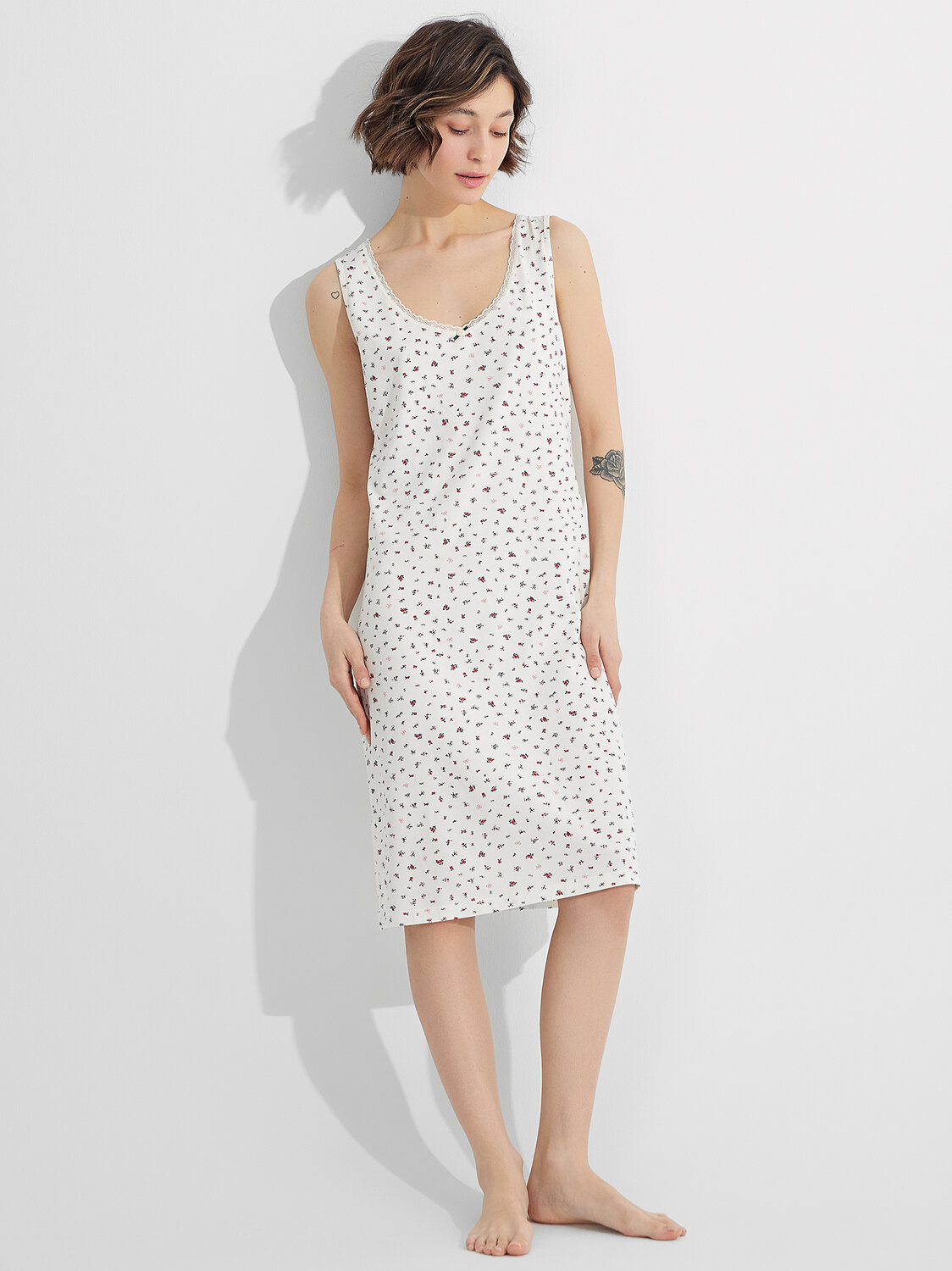 MARK FORMELLE Сорочка 577168 572399 букетики на молочном