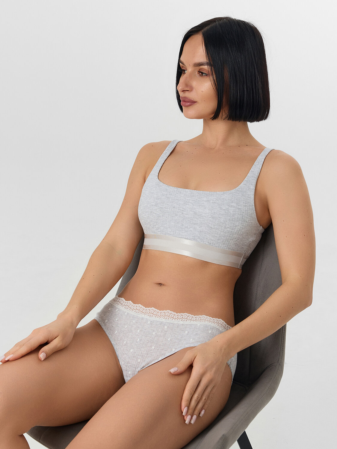 MARK FORMELLE Трусы 577200 412661 сердечки на сером меланже