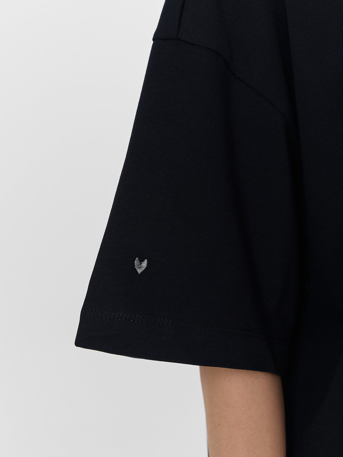 MARK FORMELLE Футболка 577241 112953 черный +печать1