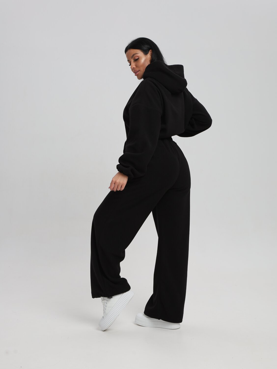 Натали Костюм 577333 20687 черный