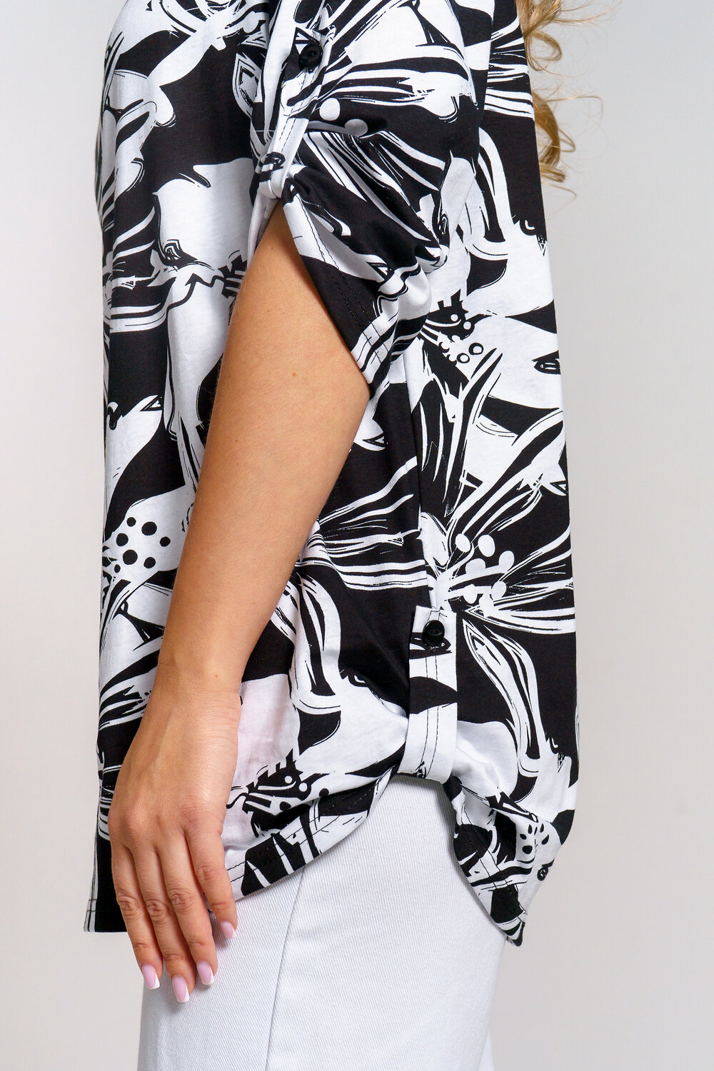 Натали Туника 577389 36970 черно-белый