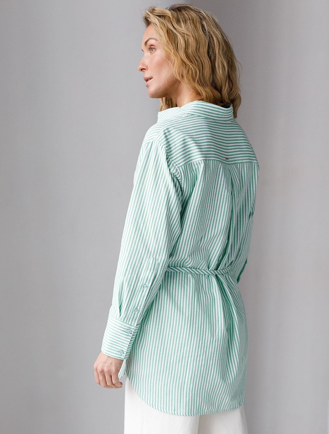 VILATTE Блузка 577458 D29.302 белый-фисташковый