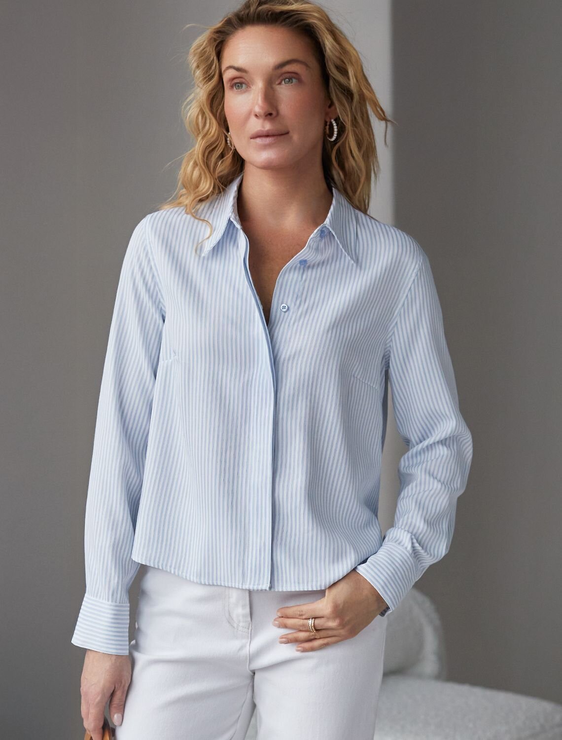 VILATTE Блузка 577461 D29.322 белый-голубой