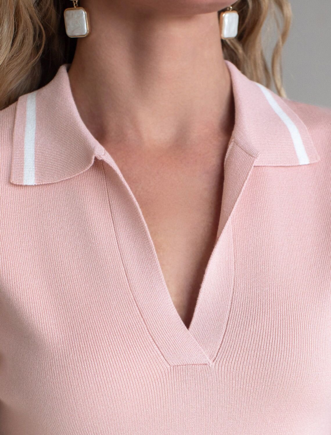 VILATTE Джемпер 577467 D39.389 пудровый