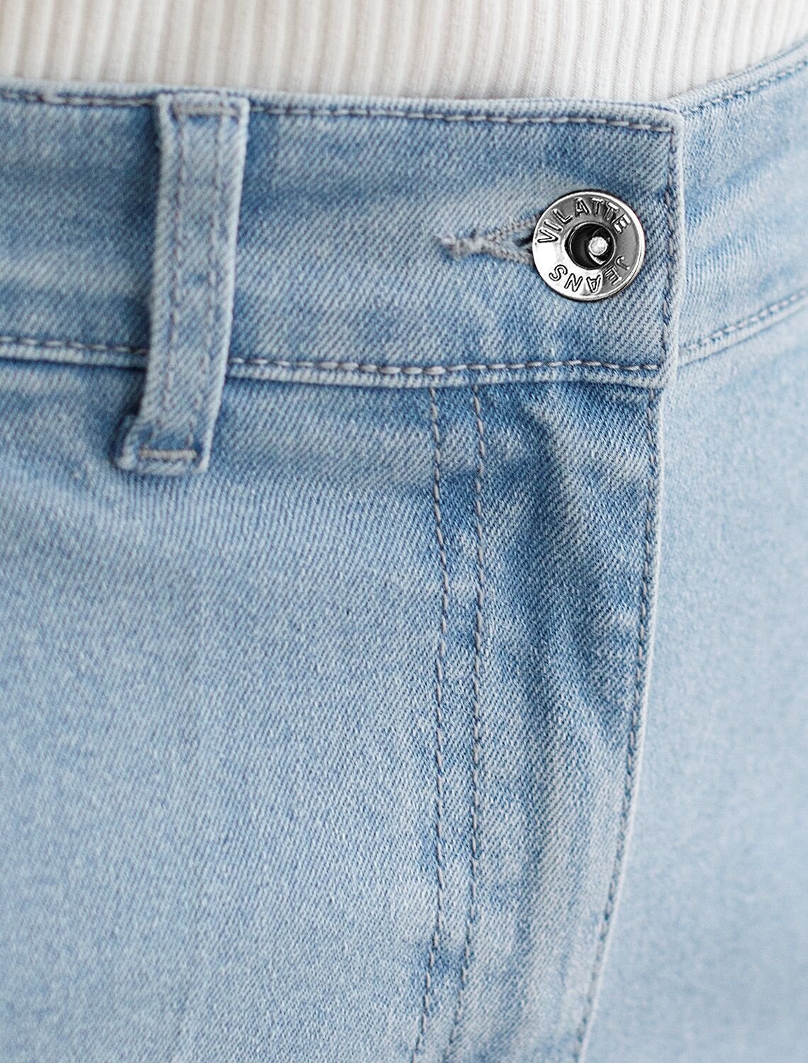 VILATTE Джинсы 577475 D54.308 голубой