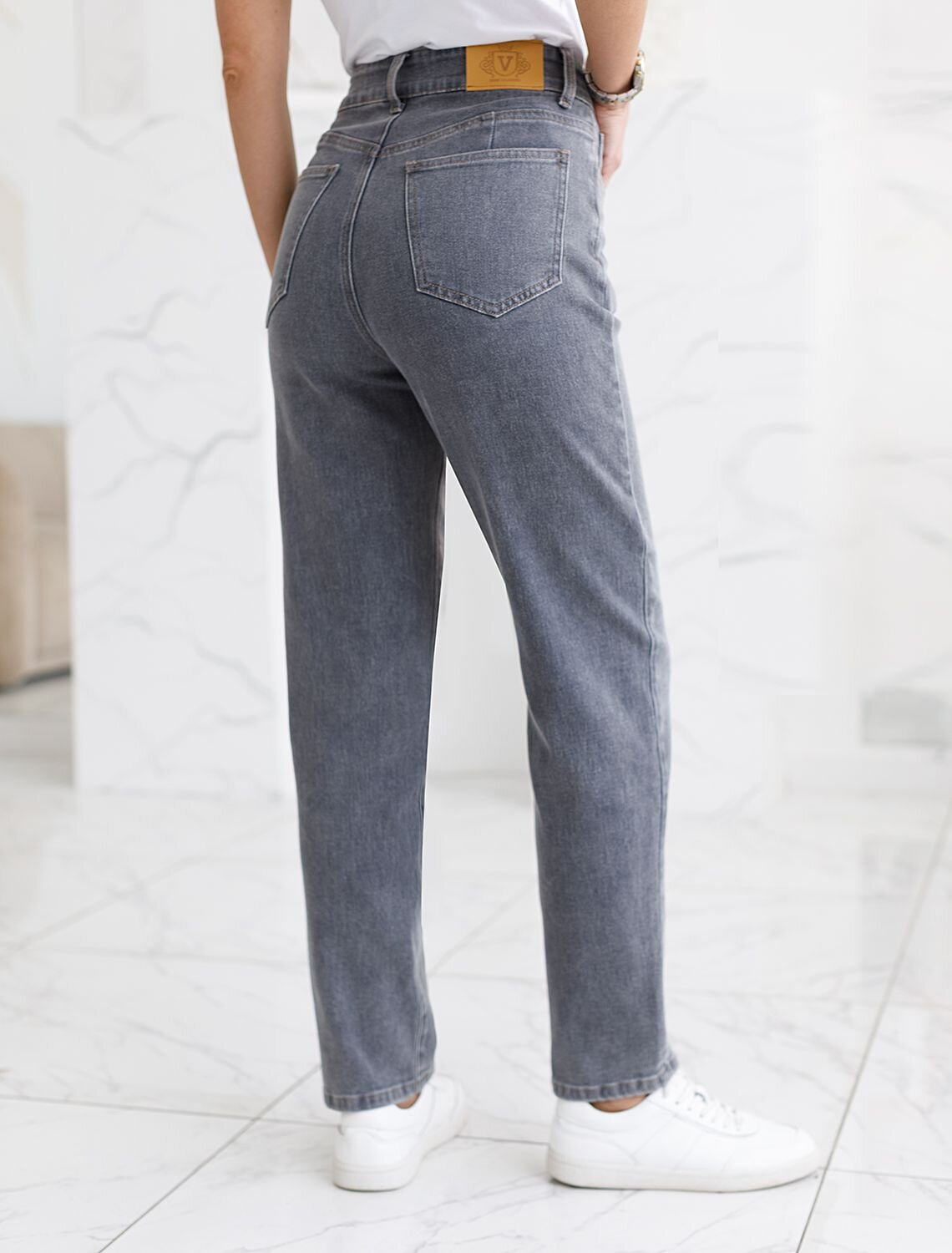 VILATTE Джинсы 577482 D54.312 серый