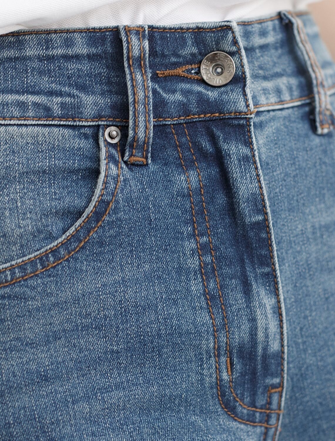 VILATTE Джинсы 577484 D54.313 синий