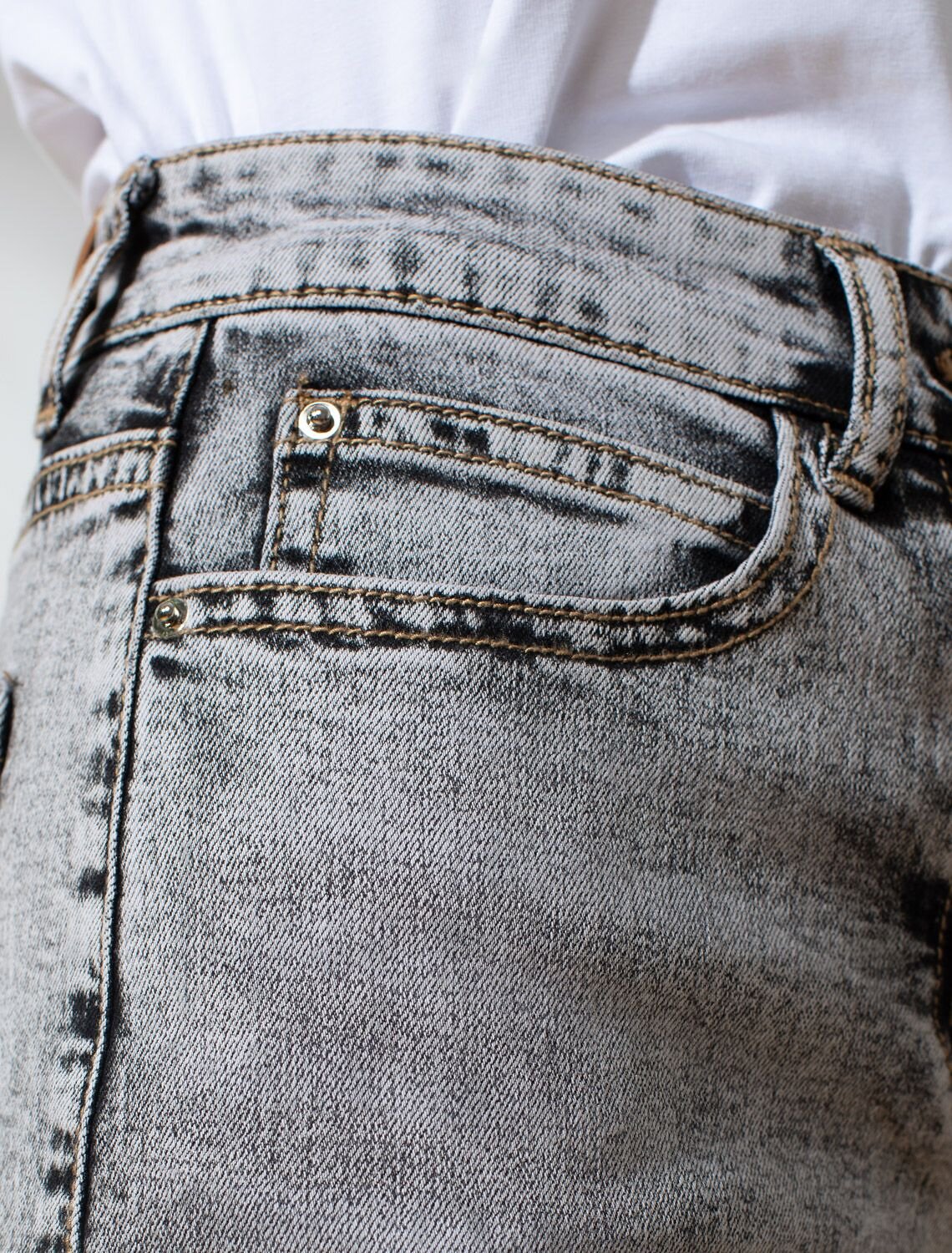 VILATTE Джинсы 577486 D54.315 серый