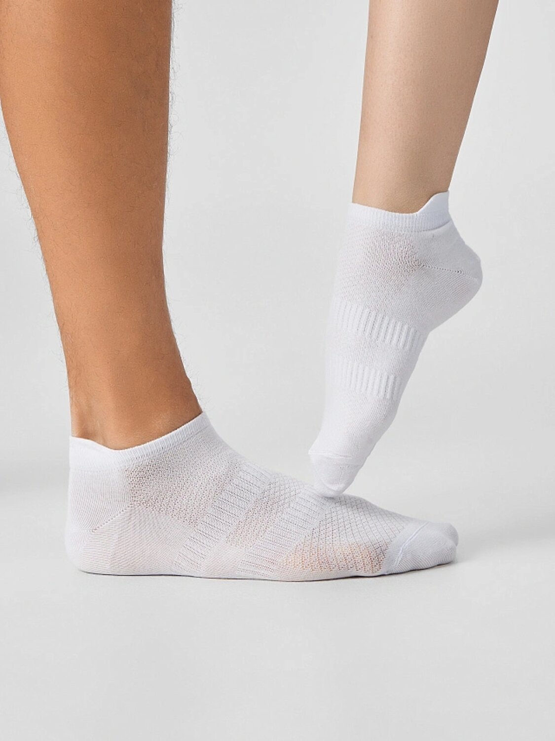 MARK FORMELLE Женские носки 578436 563U-3244 белый