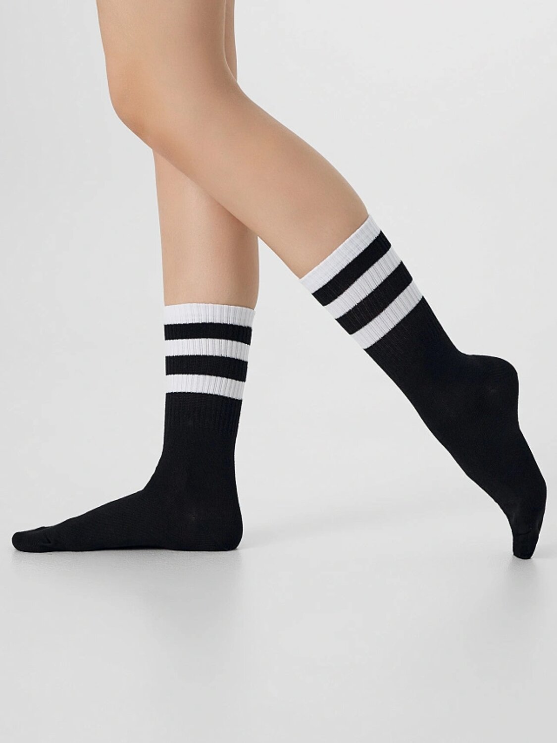 MARK FORMELLE Женские носки 578441 217K-3112 черный