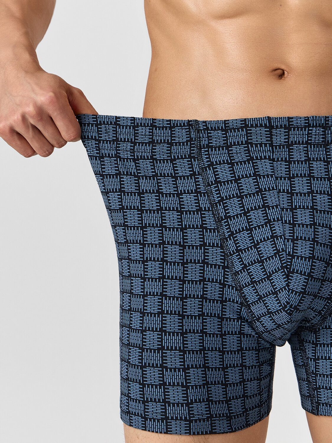 MARK FORMELLE Трусы 578484 411143 узор на черном