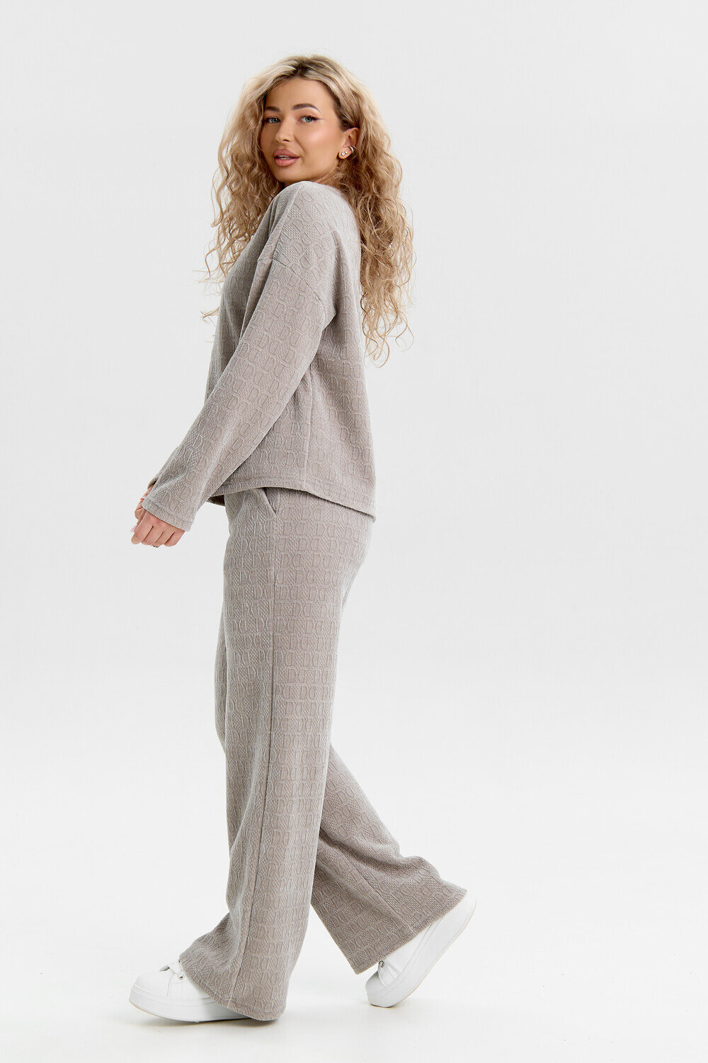 Натали Костюм 578509 37001 жемчужно-серый