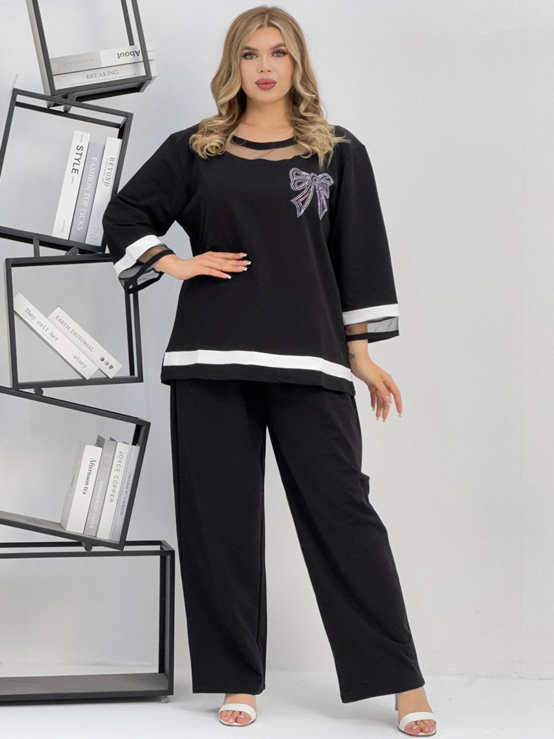 Натали Костюм 578599 52456 черно-белый