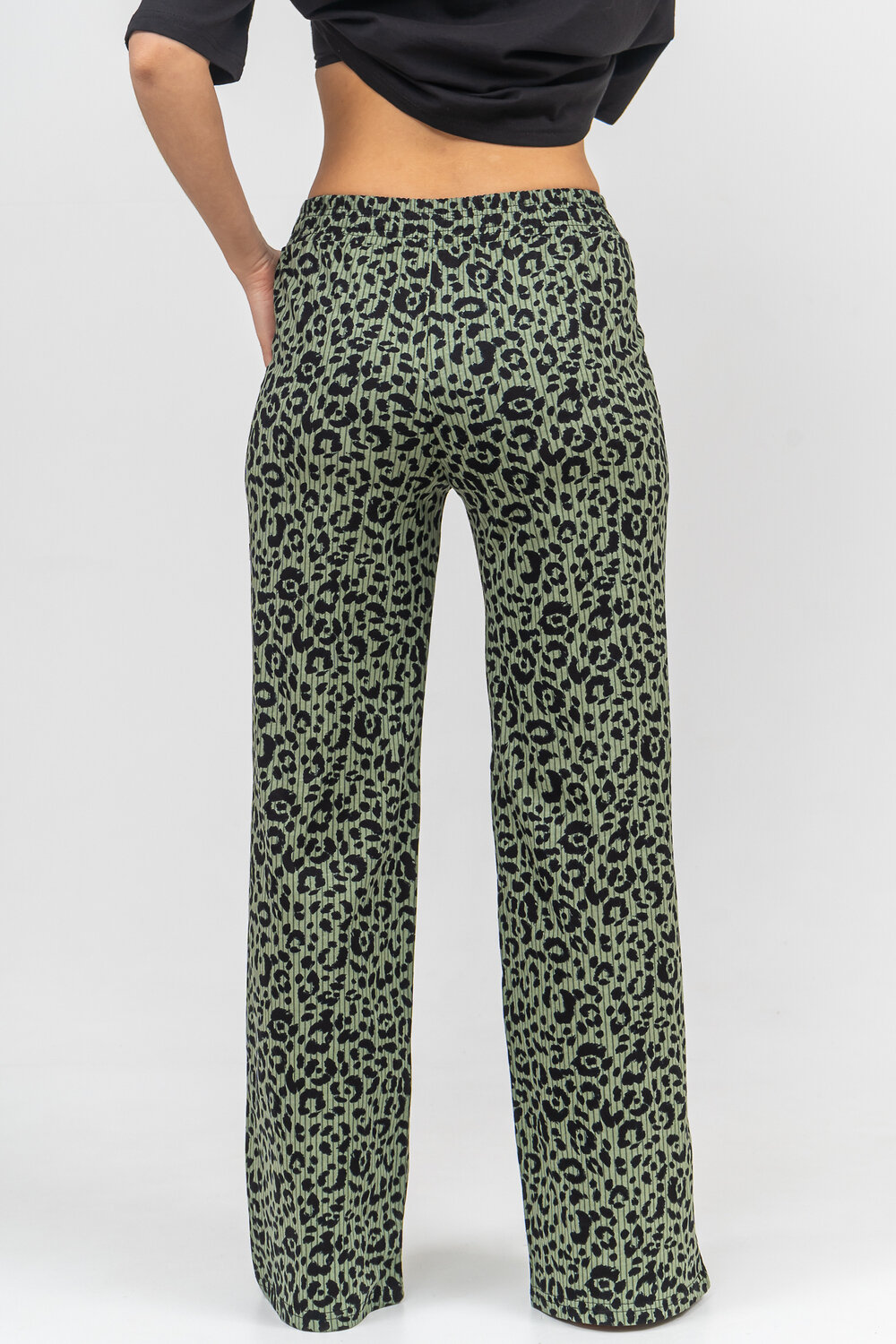 Натали Костюм 578887 36898 хаки