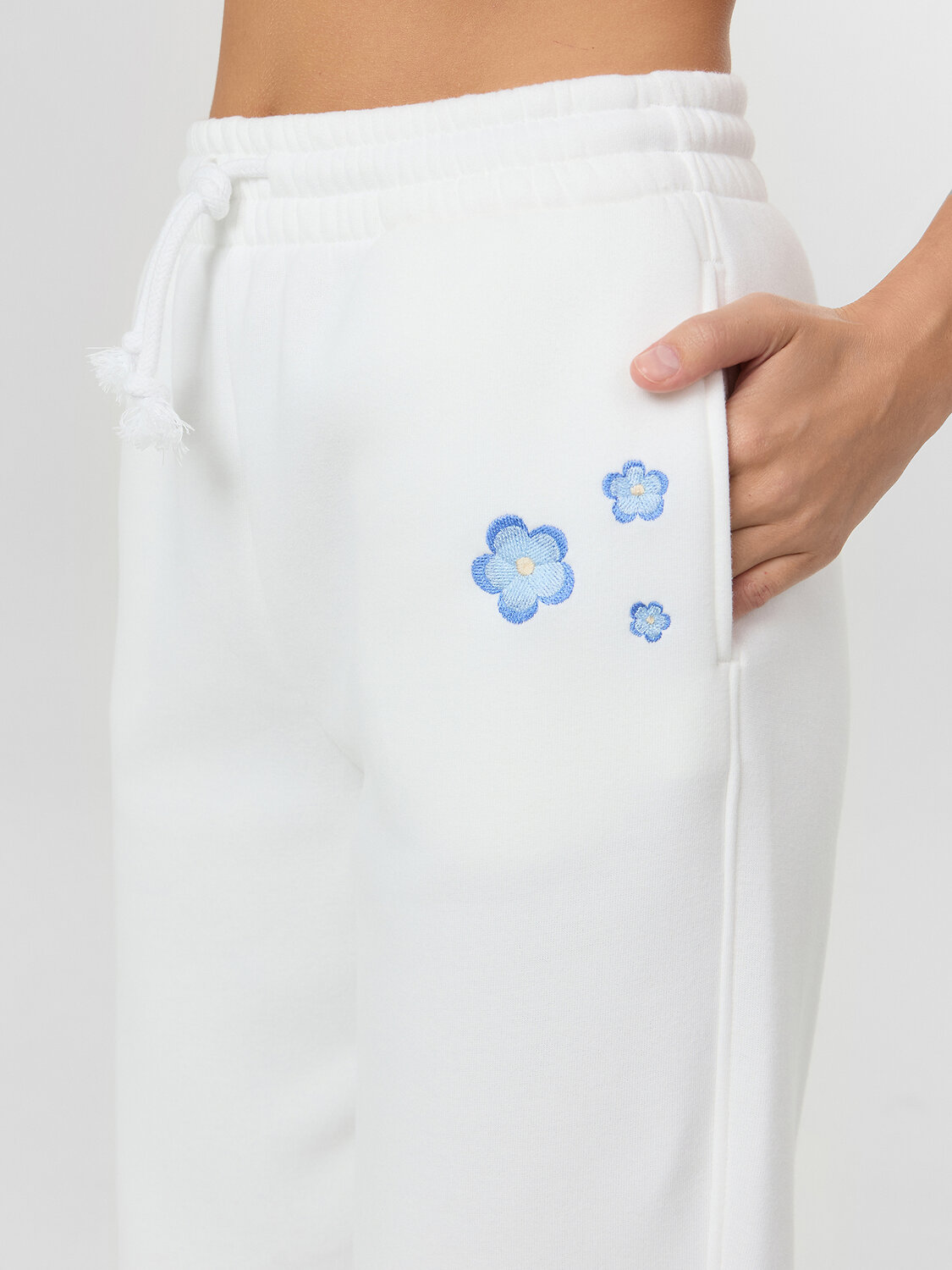 MARK FORMELLE Брюки 578897 182267 белый +печать