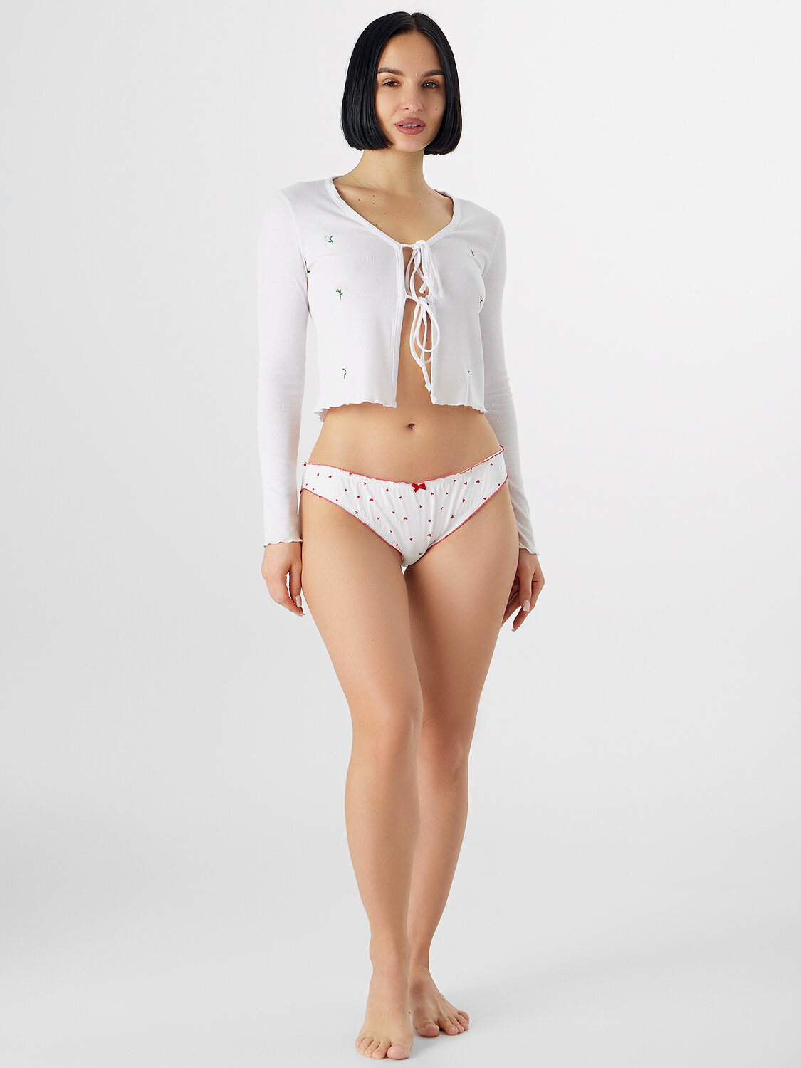 MARK FORMELLE Трусы 578945 412656 сердечки на белом