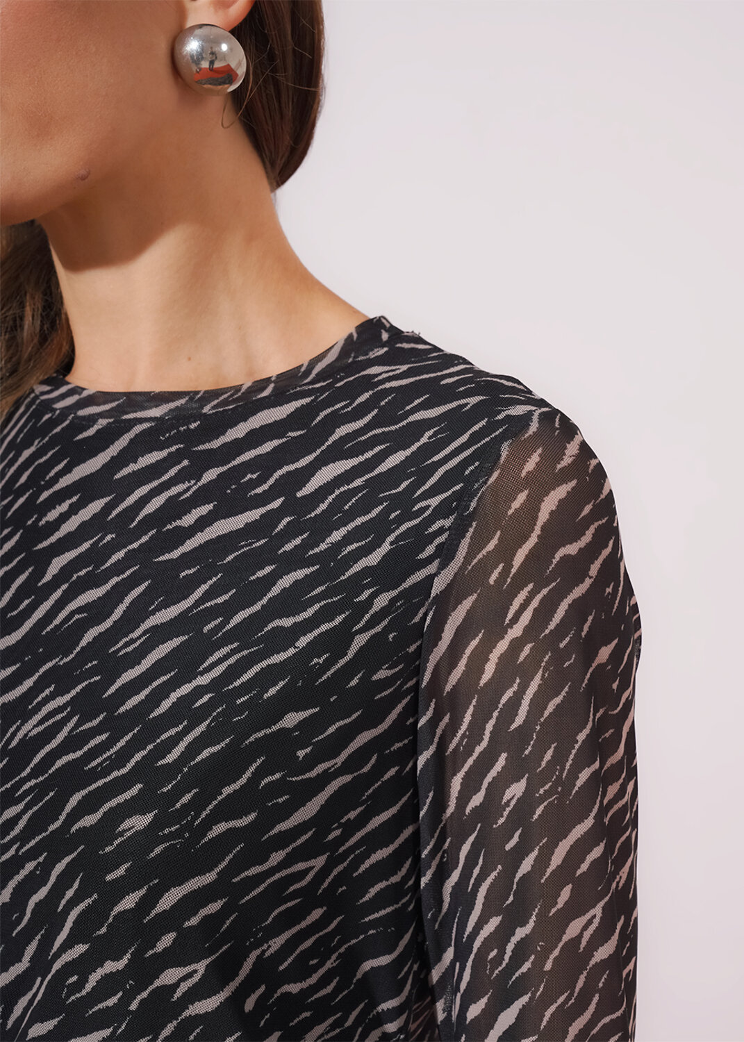 CLEVER Джемпер 579106 267083/196емн чёрный/св.бежевый