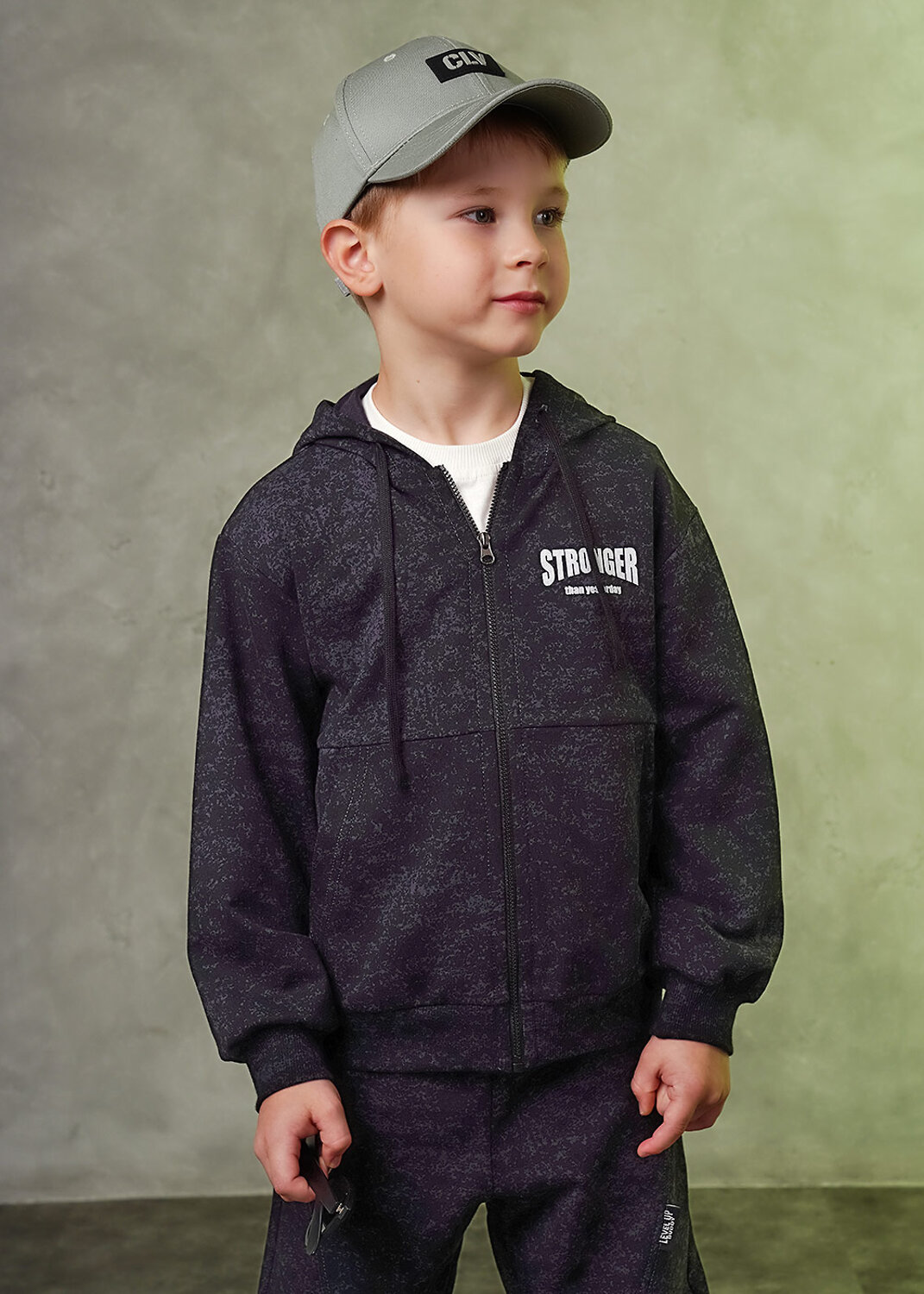 CLEVER Куртка 579195 867304/10ун_п т.серый/чёрный